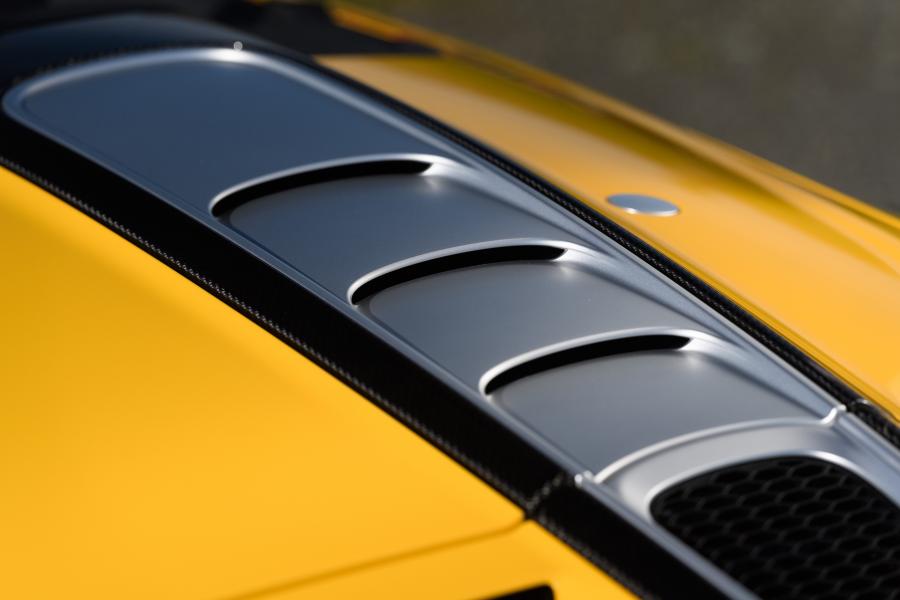 Детали экстерьера Audi R8 Spyder V10 2016 года  (UK) (фото 40 из 40)